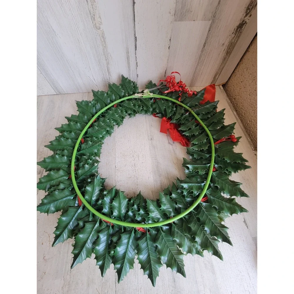 Vintage plastic faux wreath glitter Holly red bow Xmas hanging home decor unique